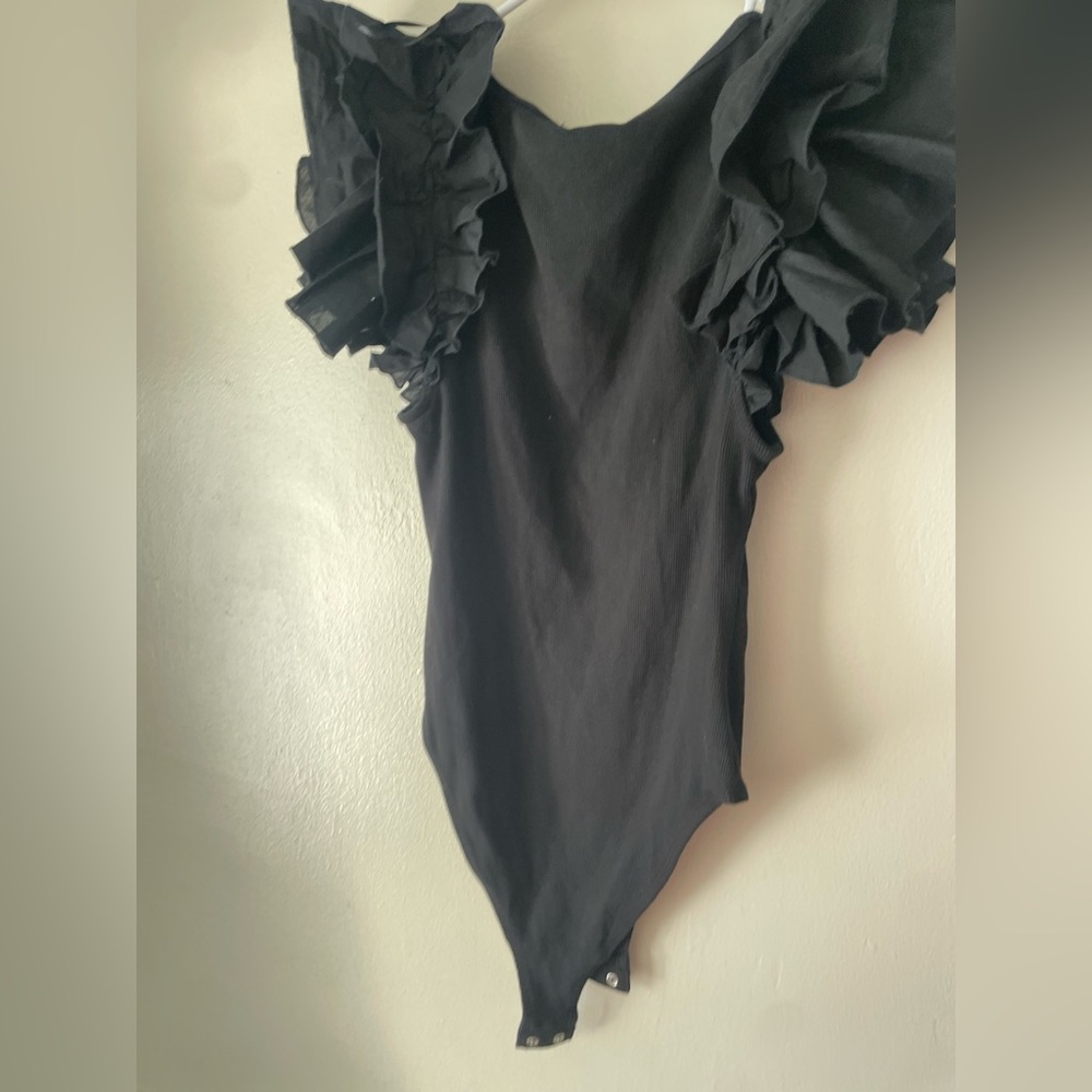 Zara Black Ruffle Sleeve Bodysuit